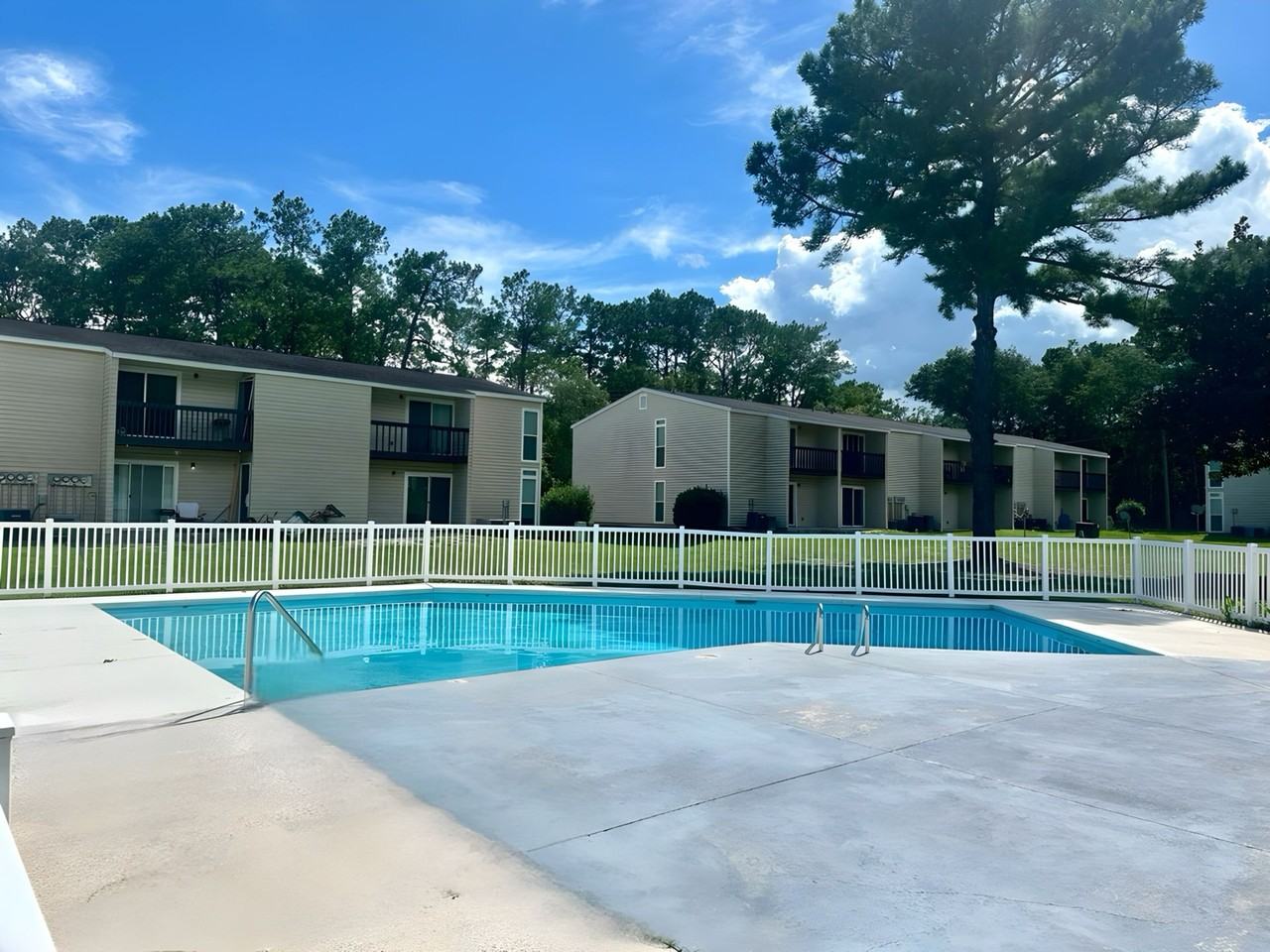 Sandy Creek Apartments - Photo 2 of 19