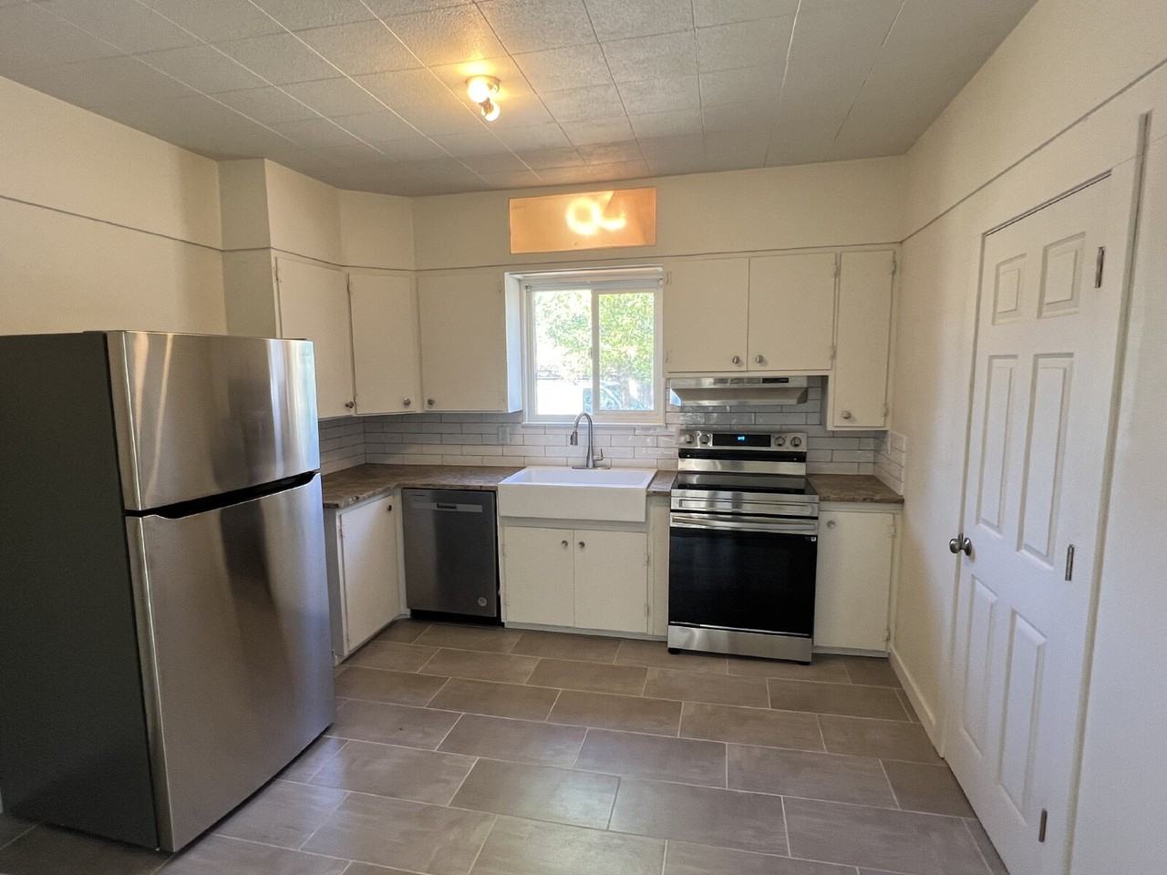 2615 Alder St - Photo 5 of 13