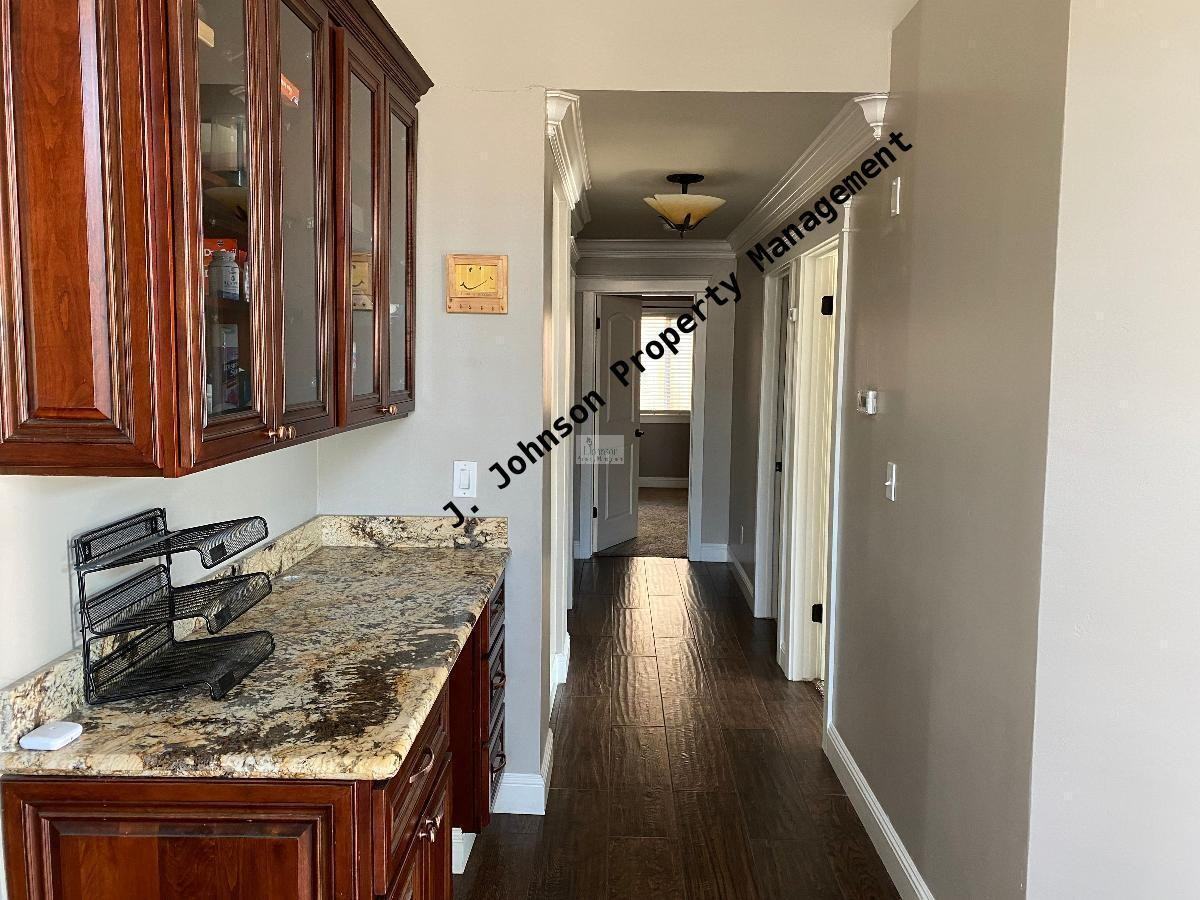 5057 Mesa Ridge Dr - Photo 7 of 13