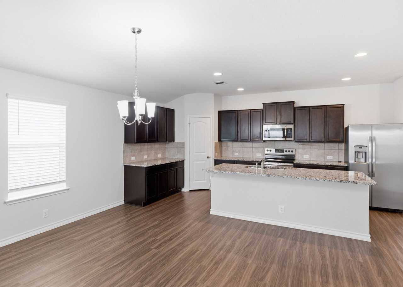 421 Salt Frk - Photo 4 of 27