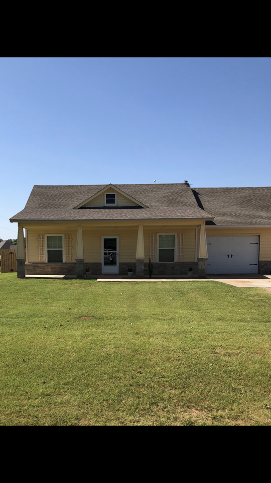 11201 Ne Marigold Ln #A - Photo 2 of 30