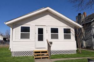 featured image of 163 16th Ave