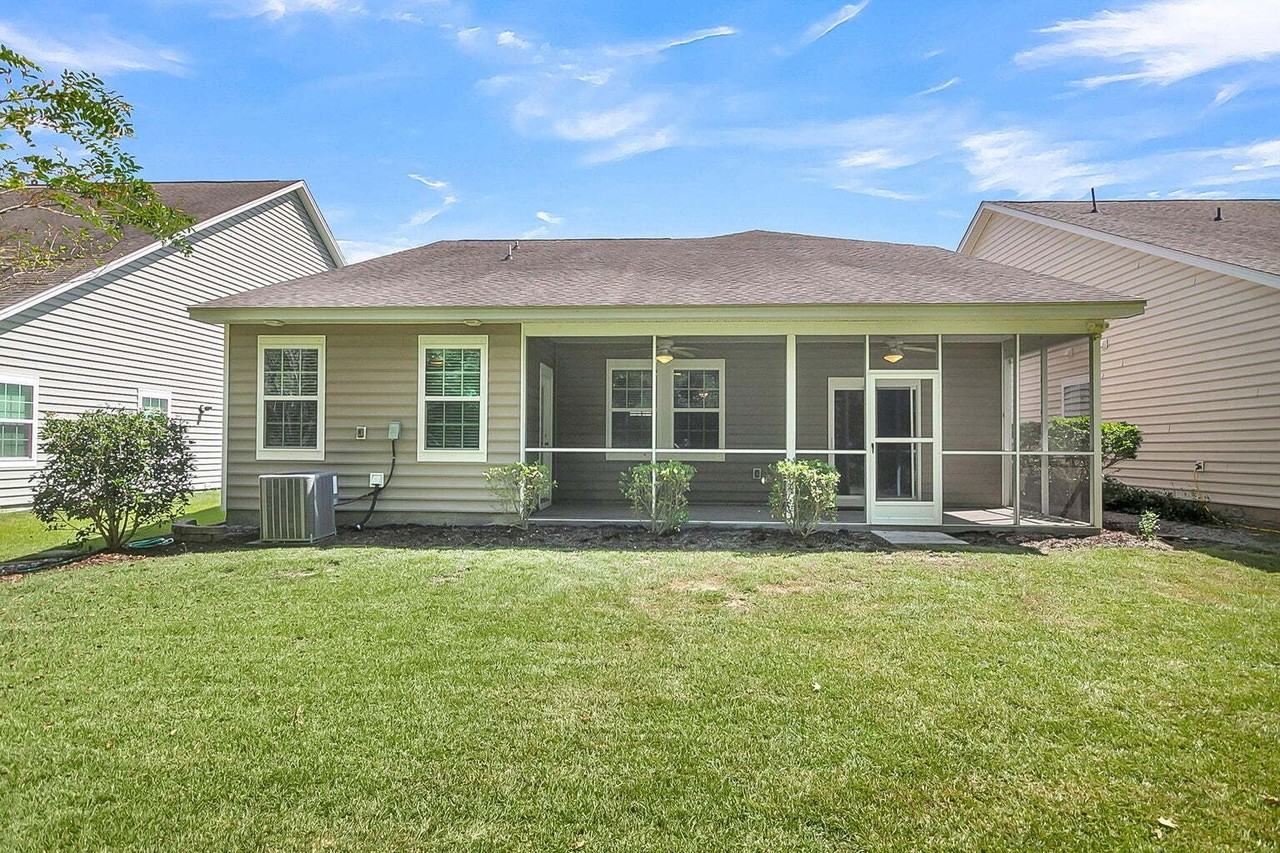 9747 Black Willow Ln - Photo 2 of 19