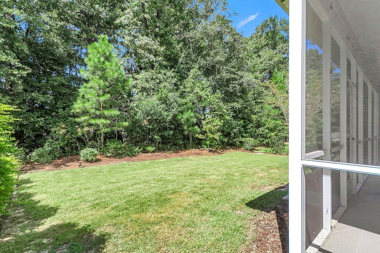 9747 Black Willow Ln - Photo 3 of 19