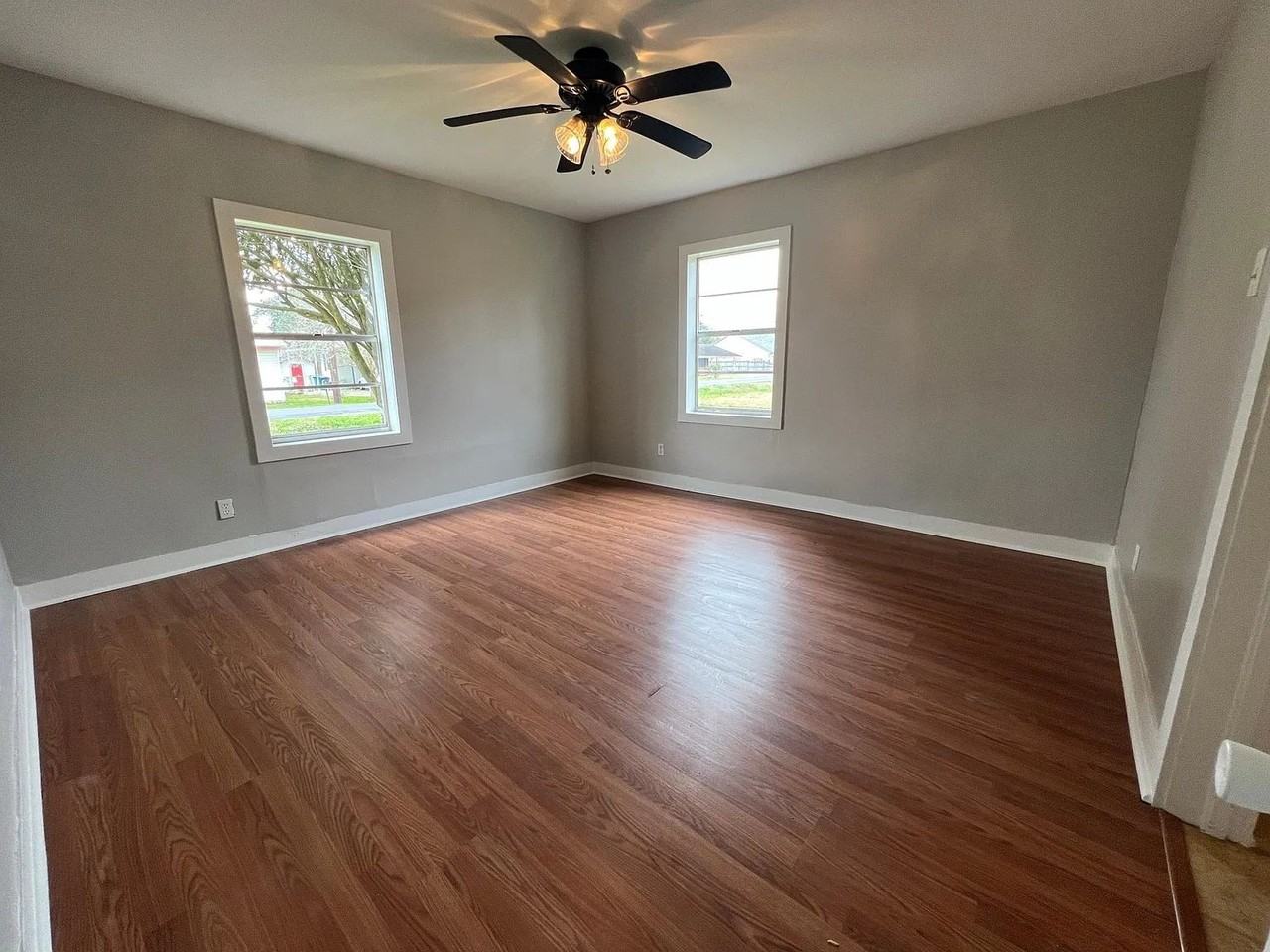 142 Mimosa Pl #MAIN - Photo 5 of 11