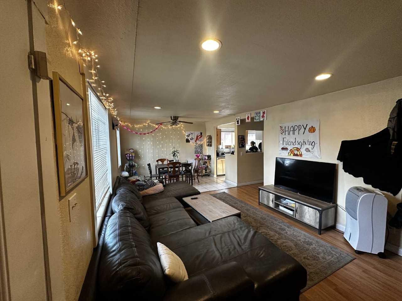 4979 Irving St - Photo 4 of 18