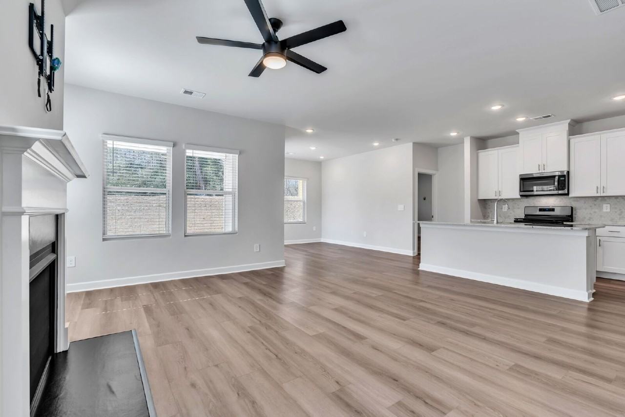 442 Harben Dr - Photo 4 of 28