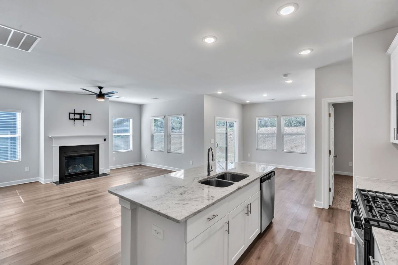 442 Harben Dr - Photo 6 of 28