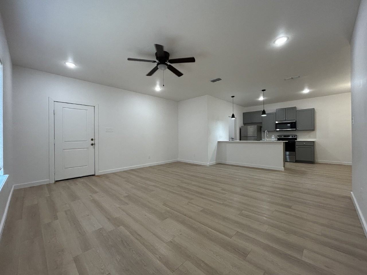 5703 Kemper St #2 - Photo 3 of 20