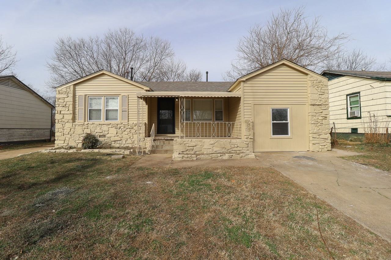 4366 N Garrison Pl - Photo 2 of 28