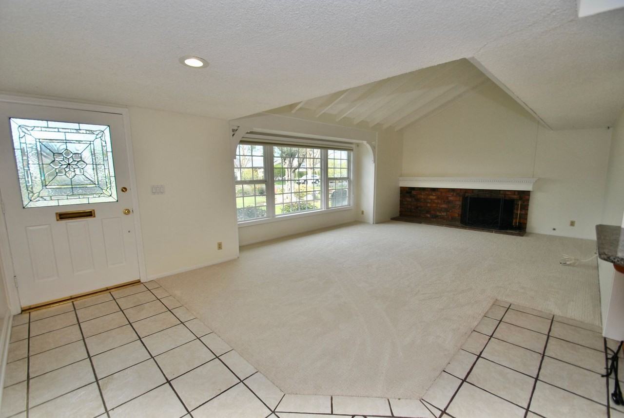 3116 Bostonian Dr - Photo 6 of 31