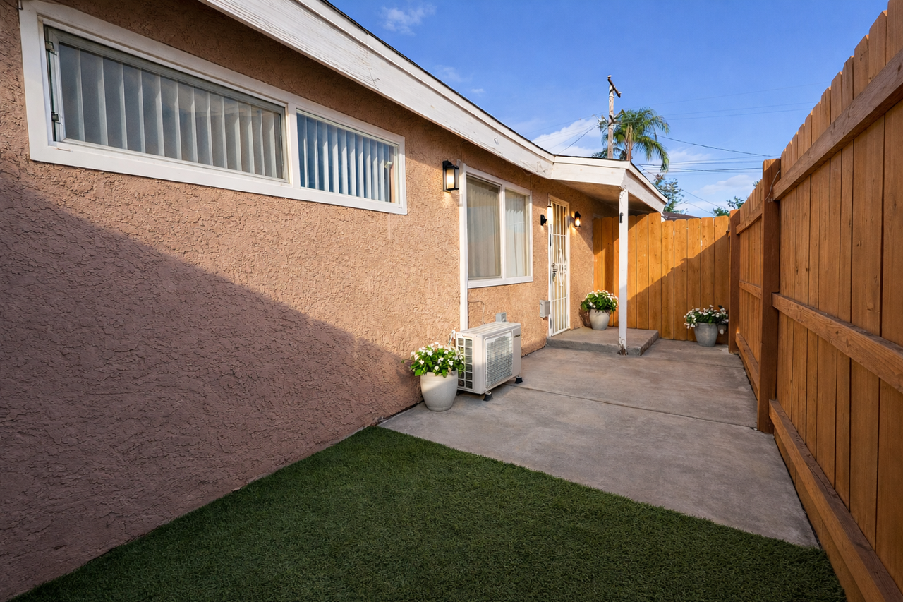 2222-2224 Alton Pl - Photo 3 of 26