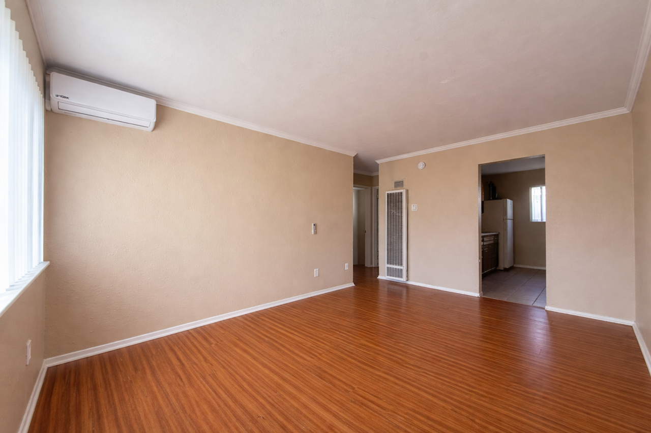 2222-2224 Alton Pl - Photo 5 of 26