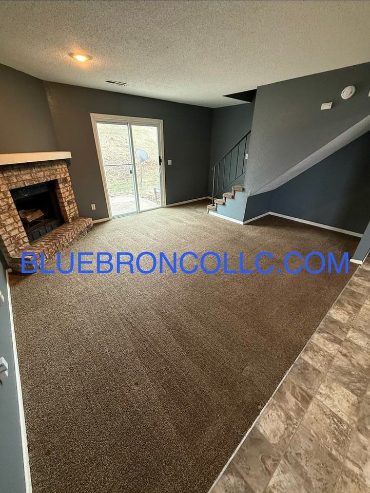 508 Ne Churchill St - Photo 5 of 13