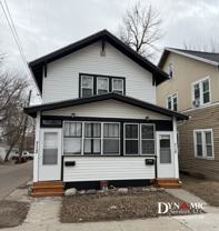 715 W 16th St - Photo 1 of 1