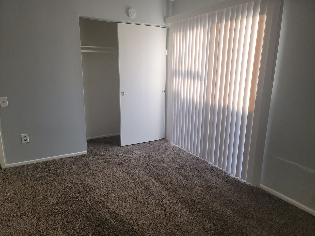 3608 Sampson Ct #D - Photo 7 of 10