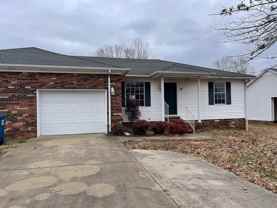 2 bed 2 bath Duplex with Garage - Photo 1 of 1