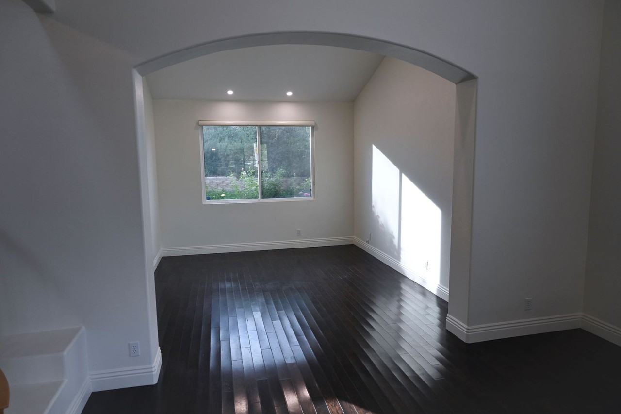 24589 Lola Ln - Photo 4 of 15