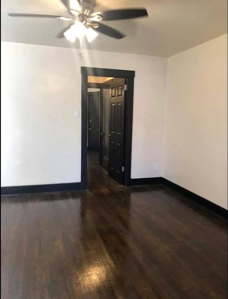 427 Hays Ave #1 - Photo 3 of 11