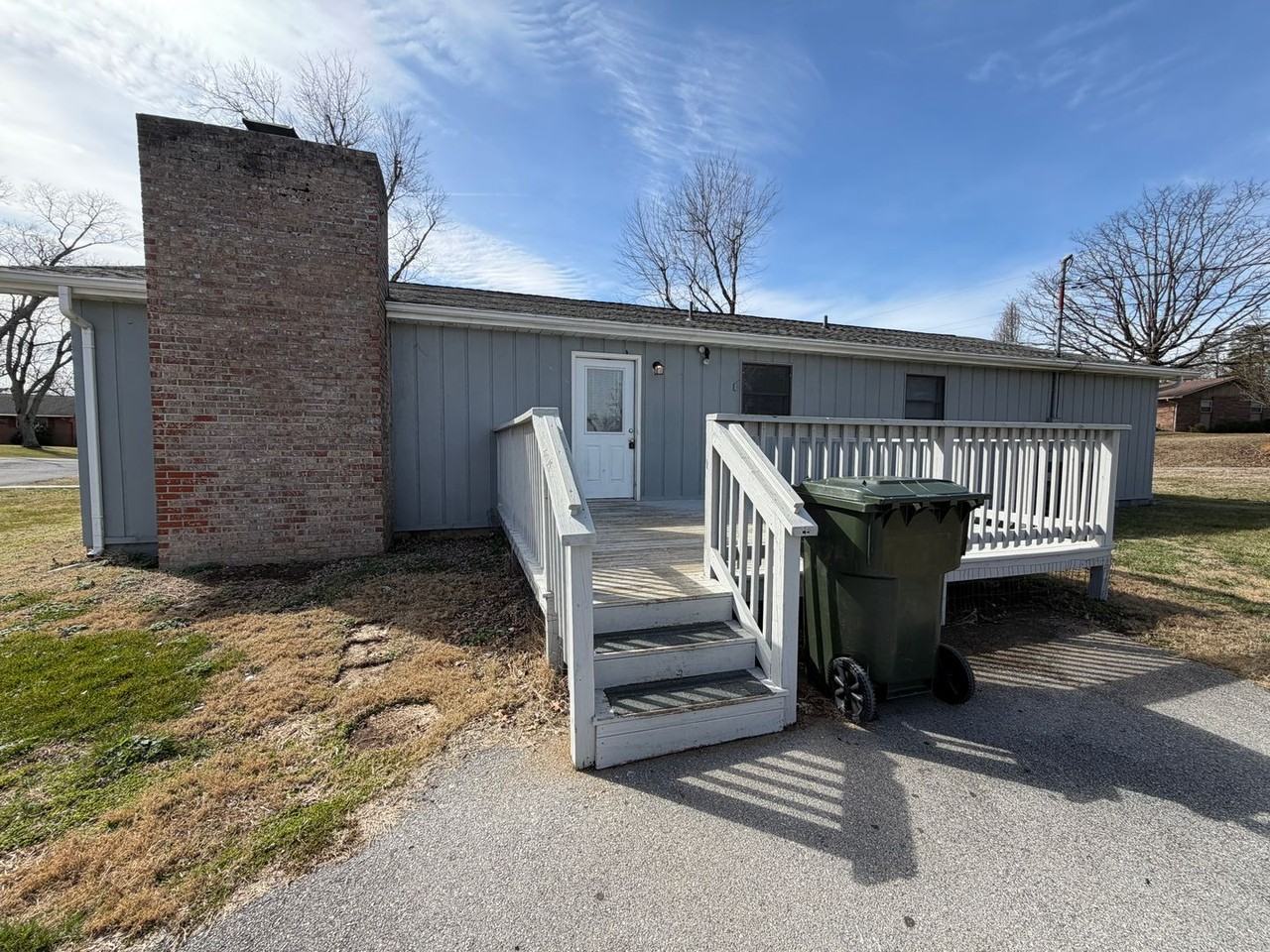 1218 Roberts Rd - Photo 3 of 22