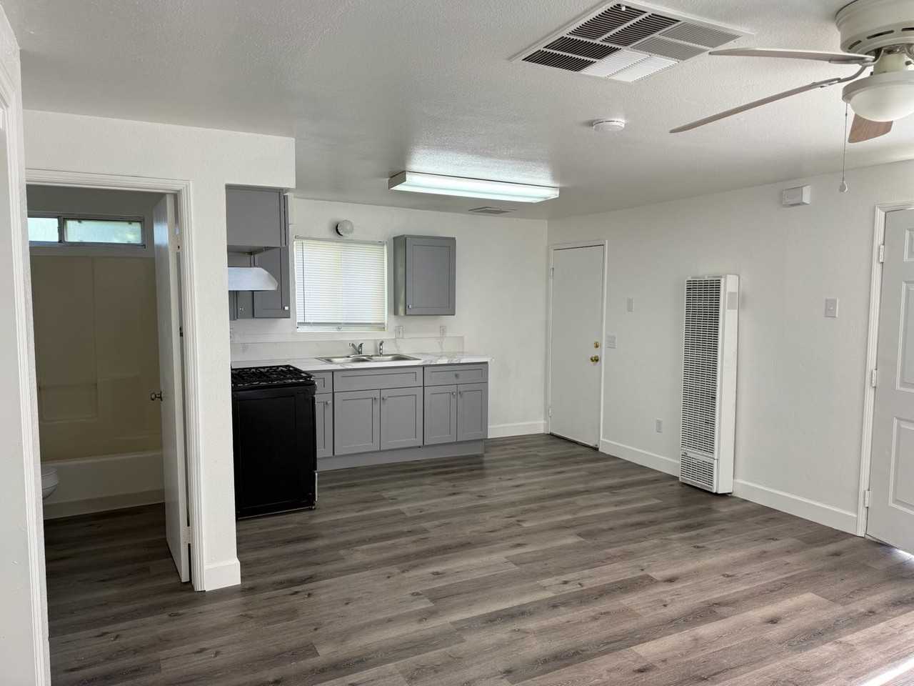 6658 Avenue 308 - Photo 6 of 9