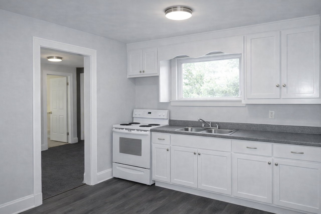 2134 34th St Ne - Photo 2 of 7