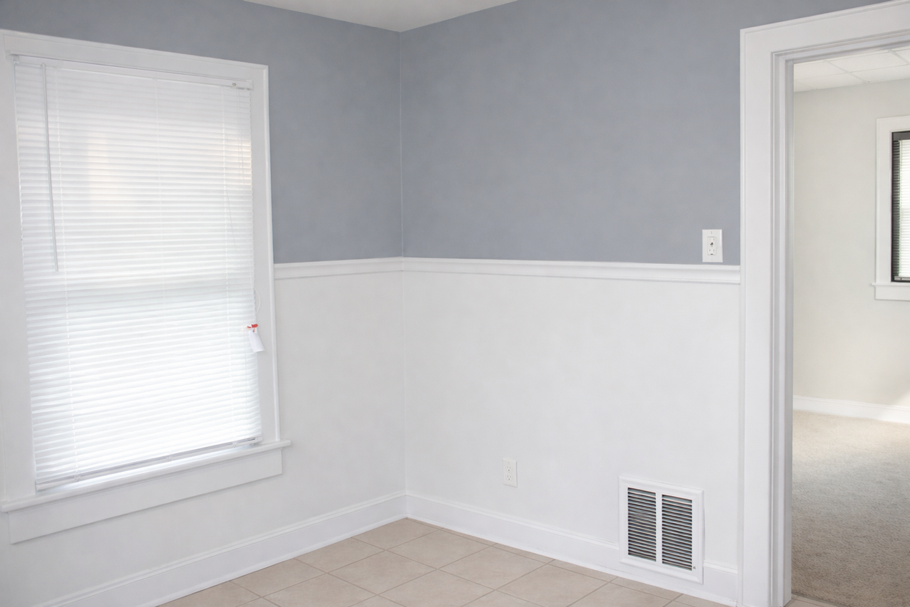 2134 34th St Ne - Photo 3 of 7