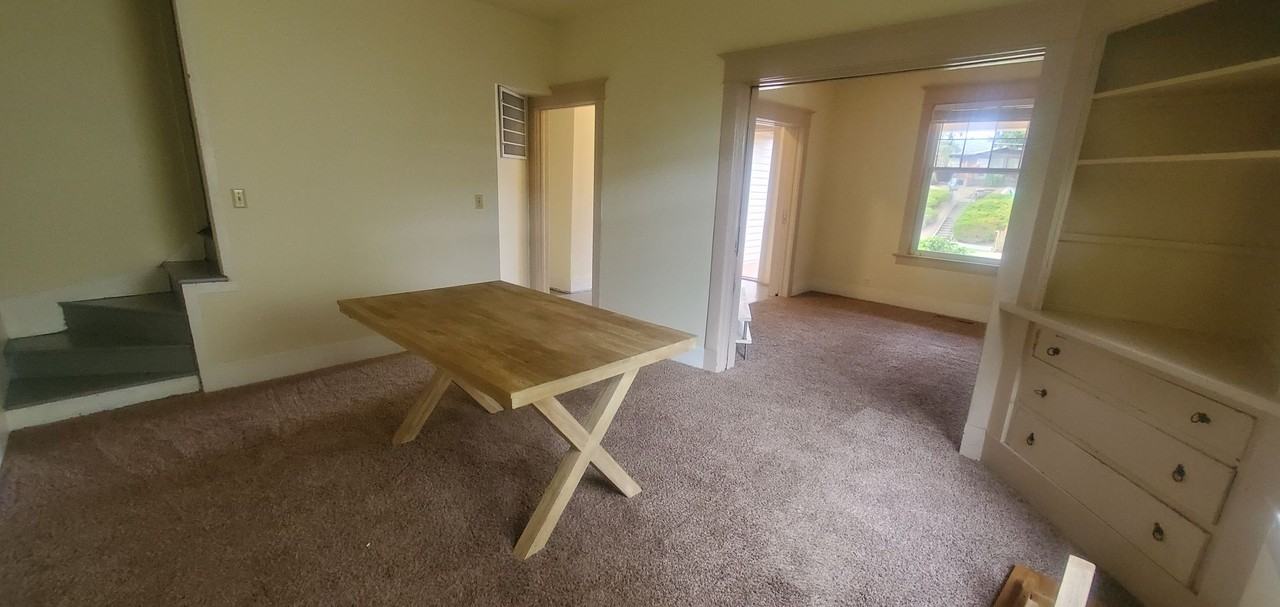 1330 Grant St - Photo 6 of 27