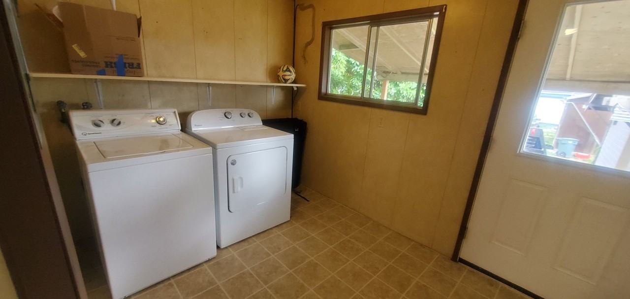 1330 Grant St - Photo 7 of 27