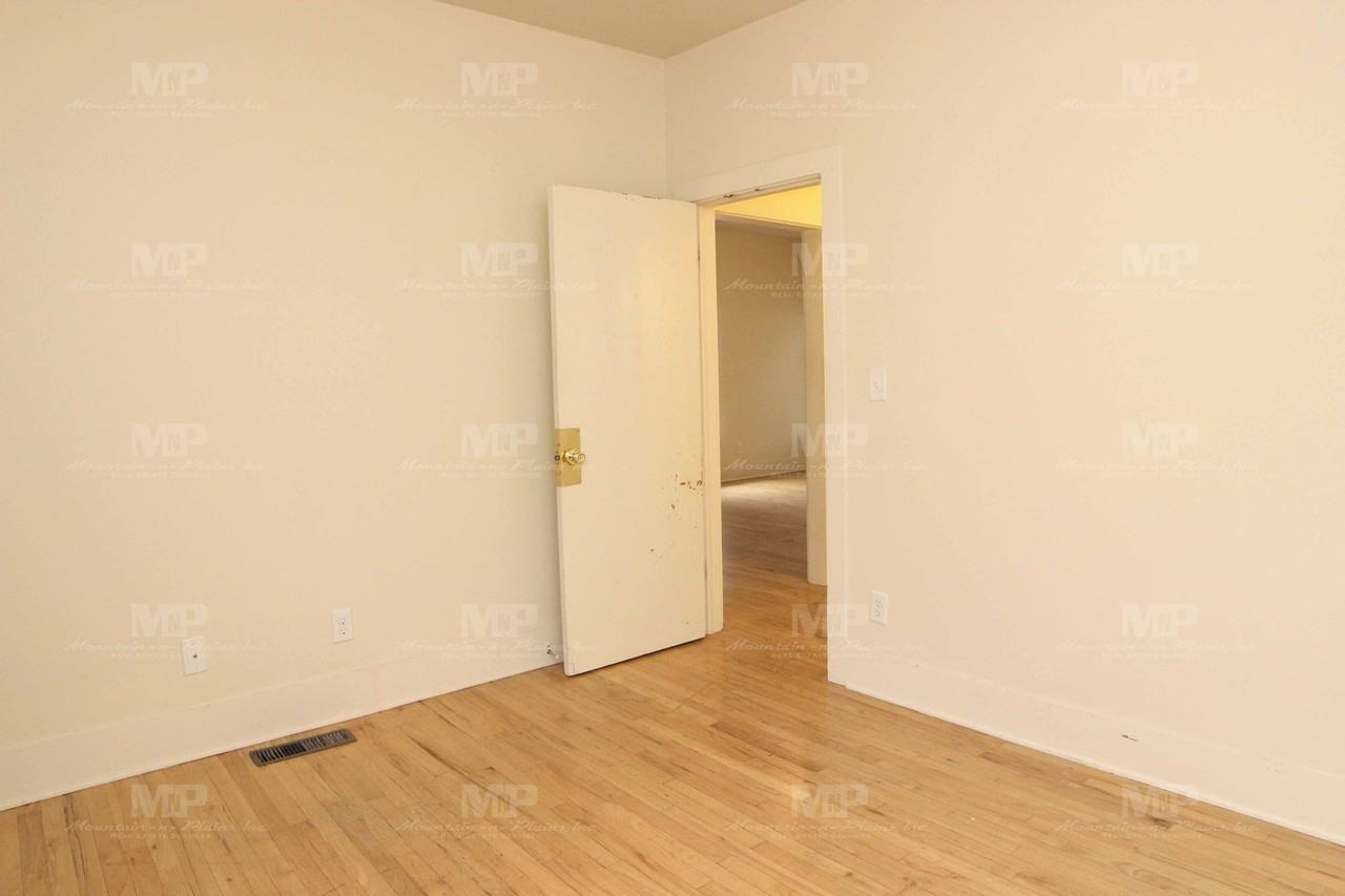 644 S Meldrum St - Photo 7 of 15