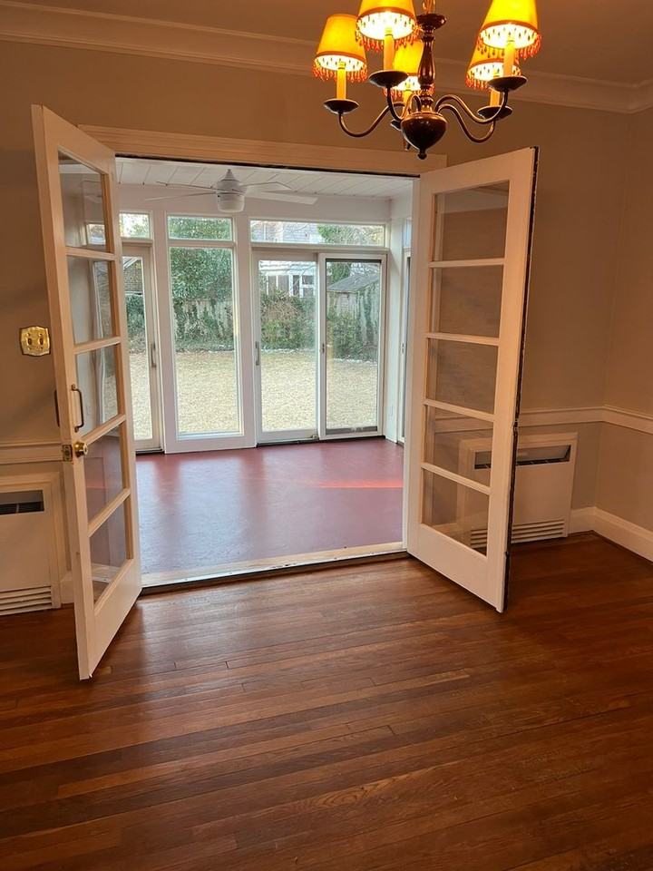 417 Sinclair St - Photo 4 of 33