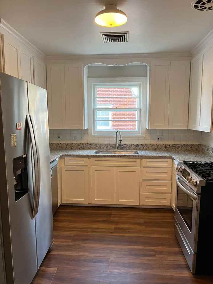 417 Sinclair St - Photo 6 of 33