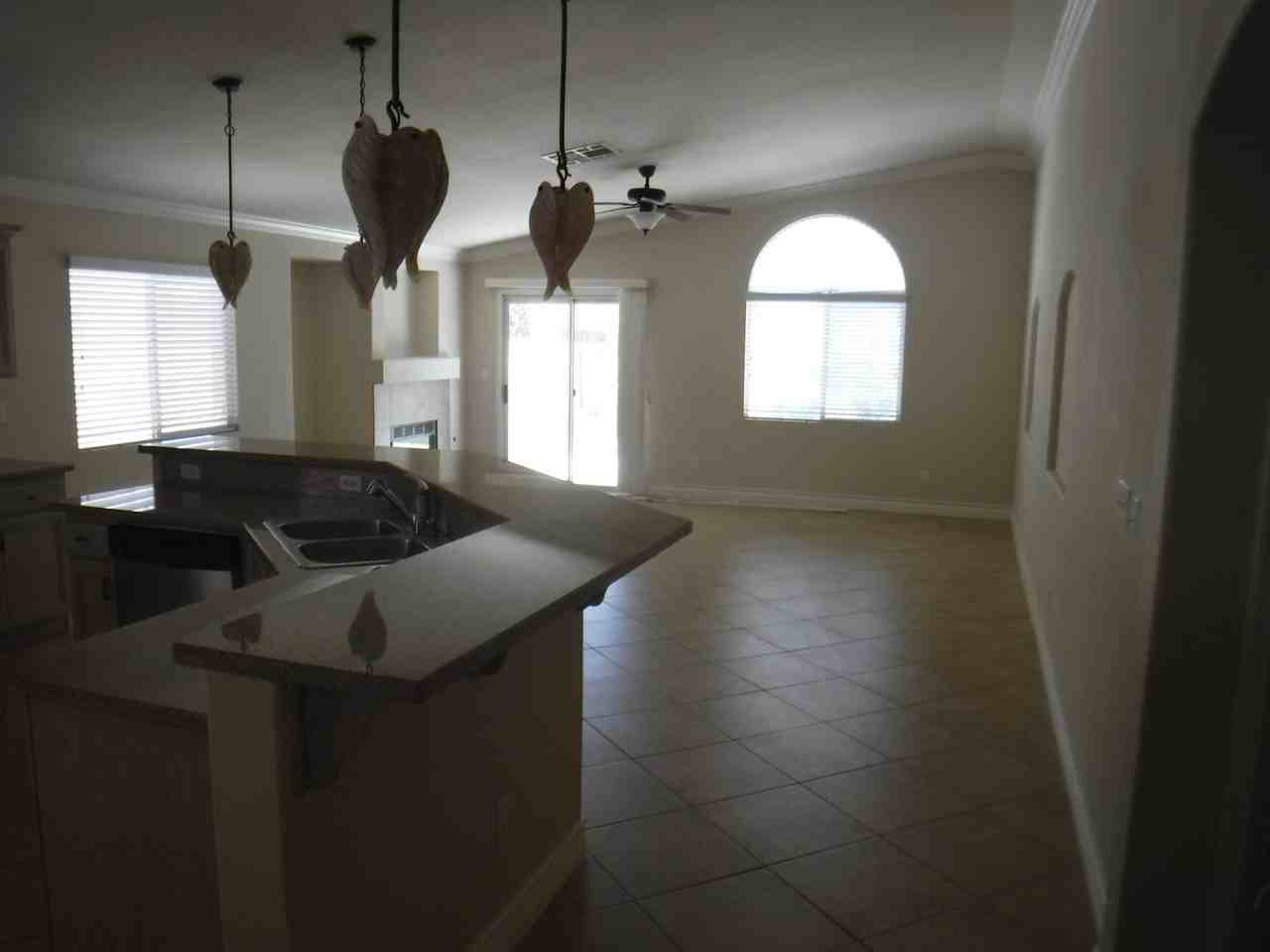 1400 Dragon Rock Dr - Photo 3 of 14