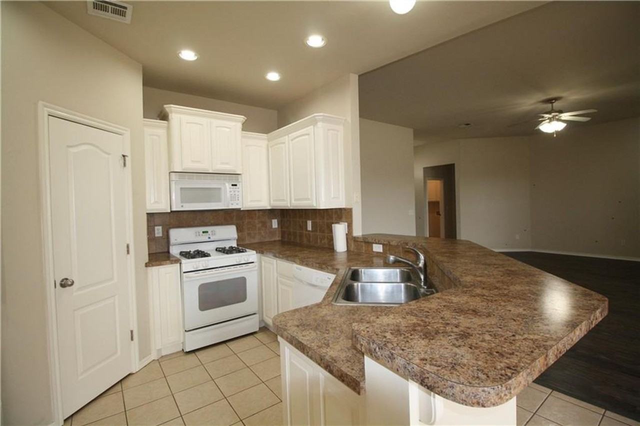 756 Tuscany Way - Photo 5 of 18