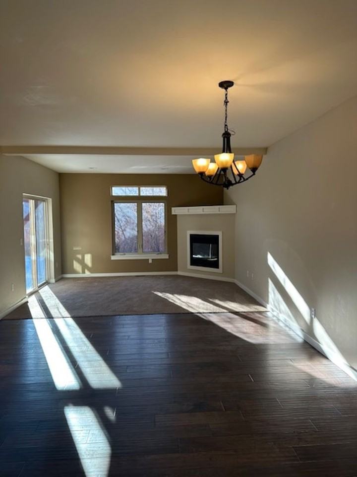 125 Donna Ave #F - Photo 4 of 18