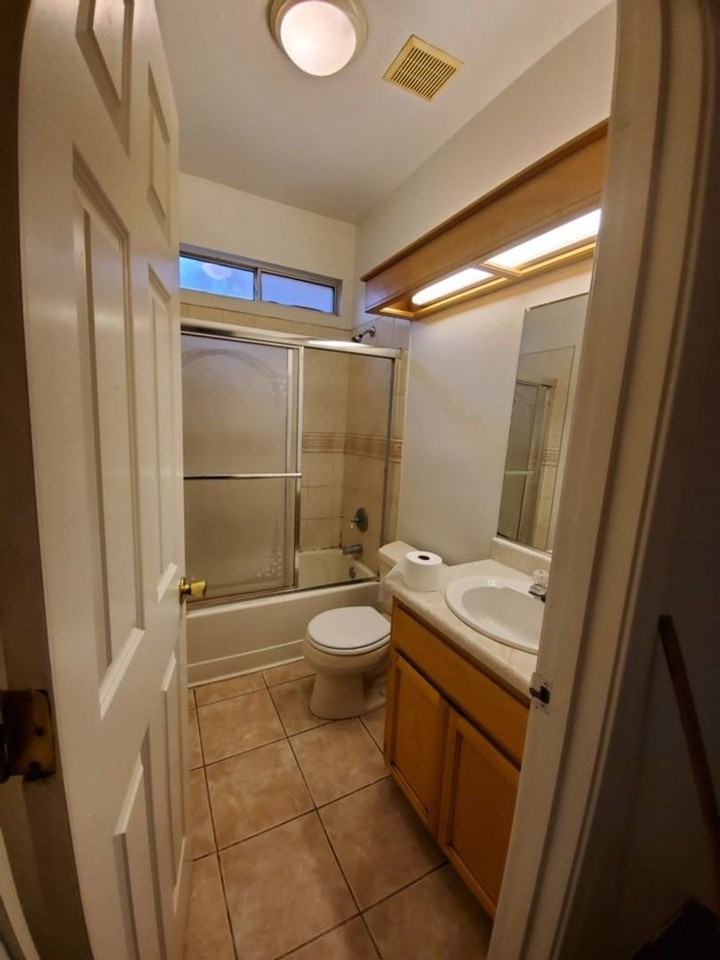 473 Driftwood Ave - Photo 5 of 8