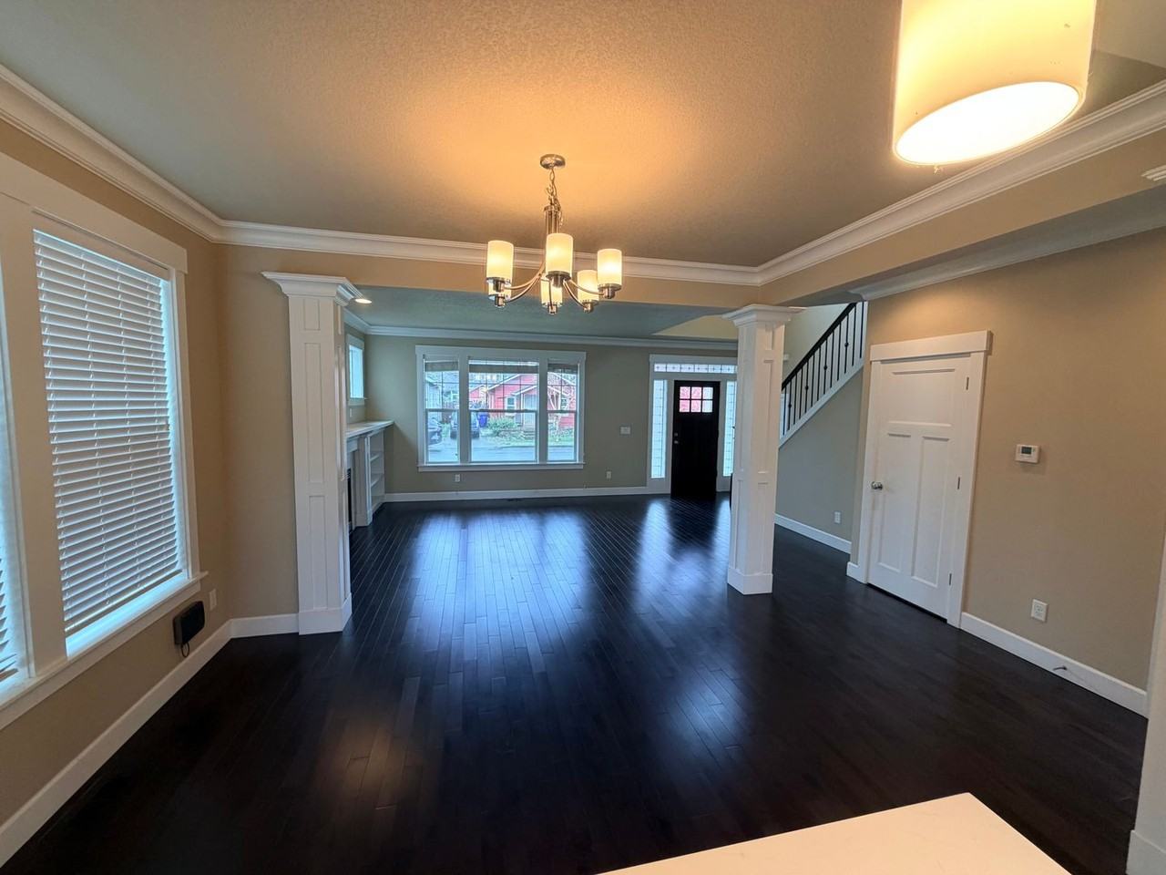 2825 N Argyle St - Photo 6 of 21