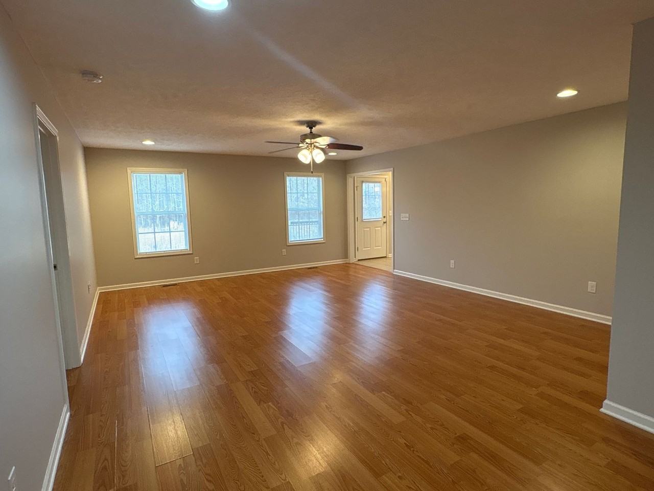 273 John Mark Ct - Photo 4 of 24