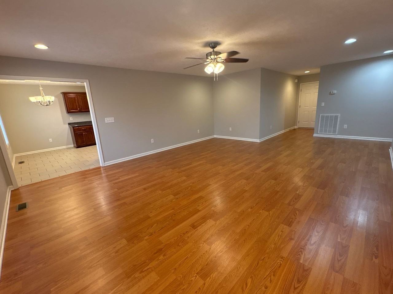 273 John Mark Ct - Photo 5 of 24