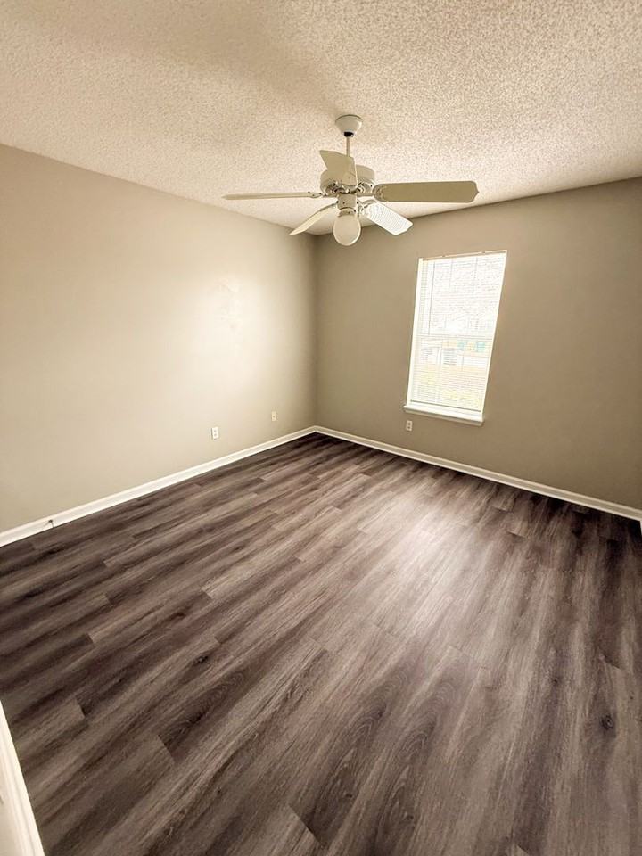 3944 Heatherwoods Dr - Photo 6 of 7