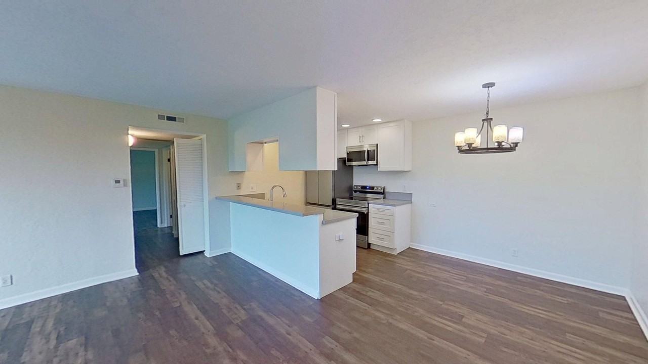 21941 Rimhurst Dr #Q - Photo 2 of 20