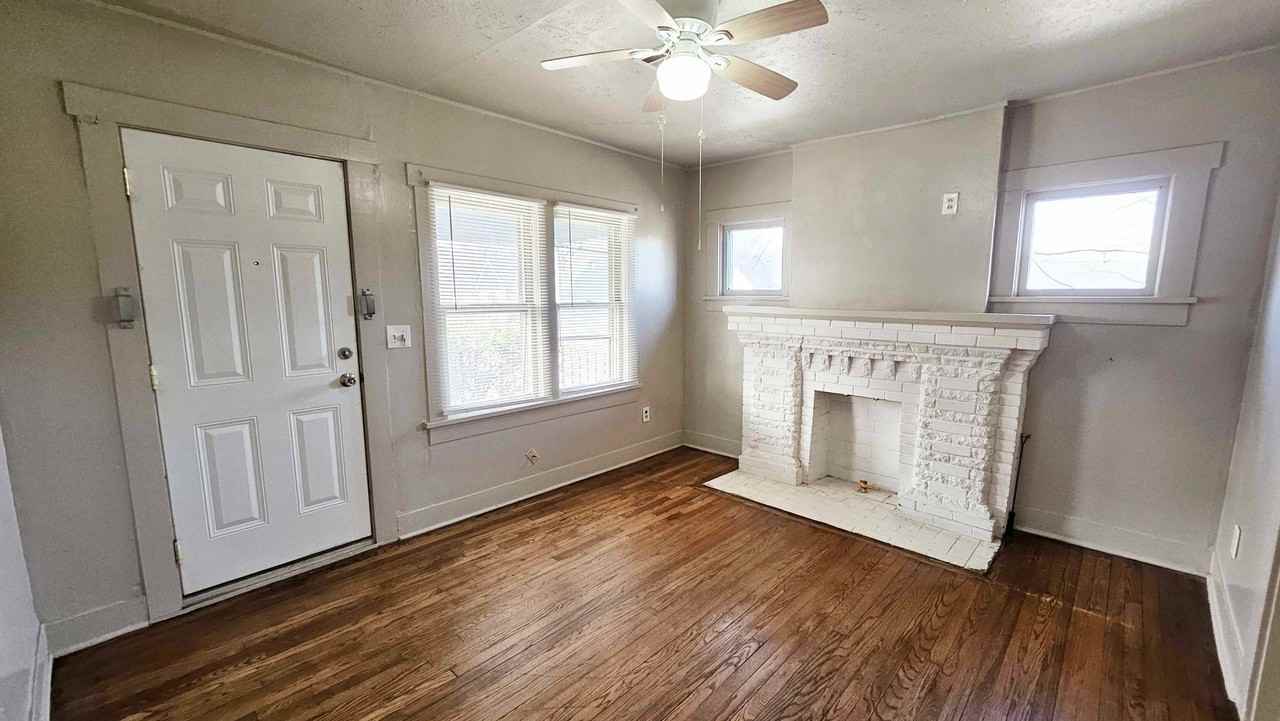 1501 Ne 17th St - Photo 5 of 23