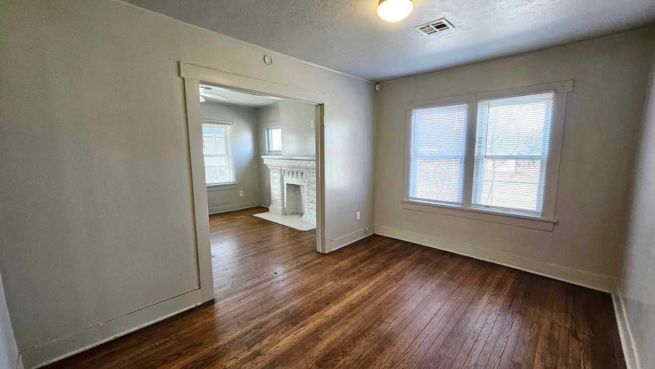 1501 Ne 17th St - Photo 7 of 23