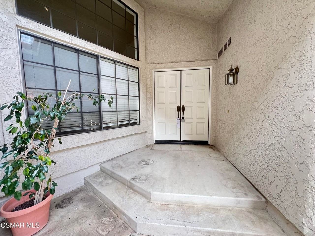 831 Paseo Serenata - Photo 2 of 33