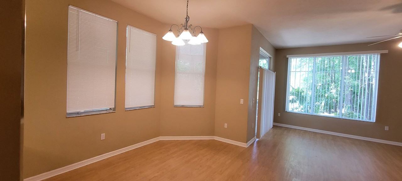 10050 Sw 52nd Rd - Photo 5 of 39