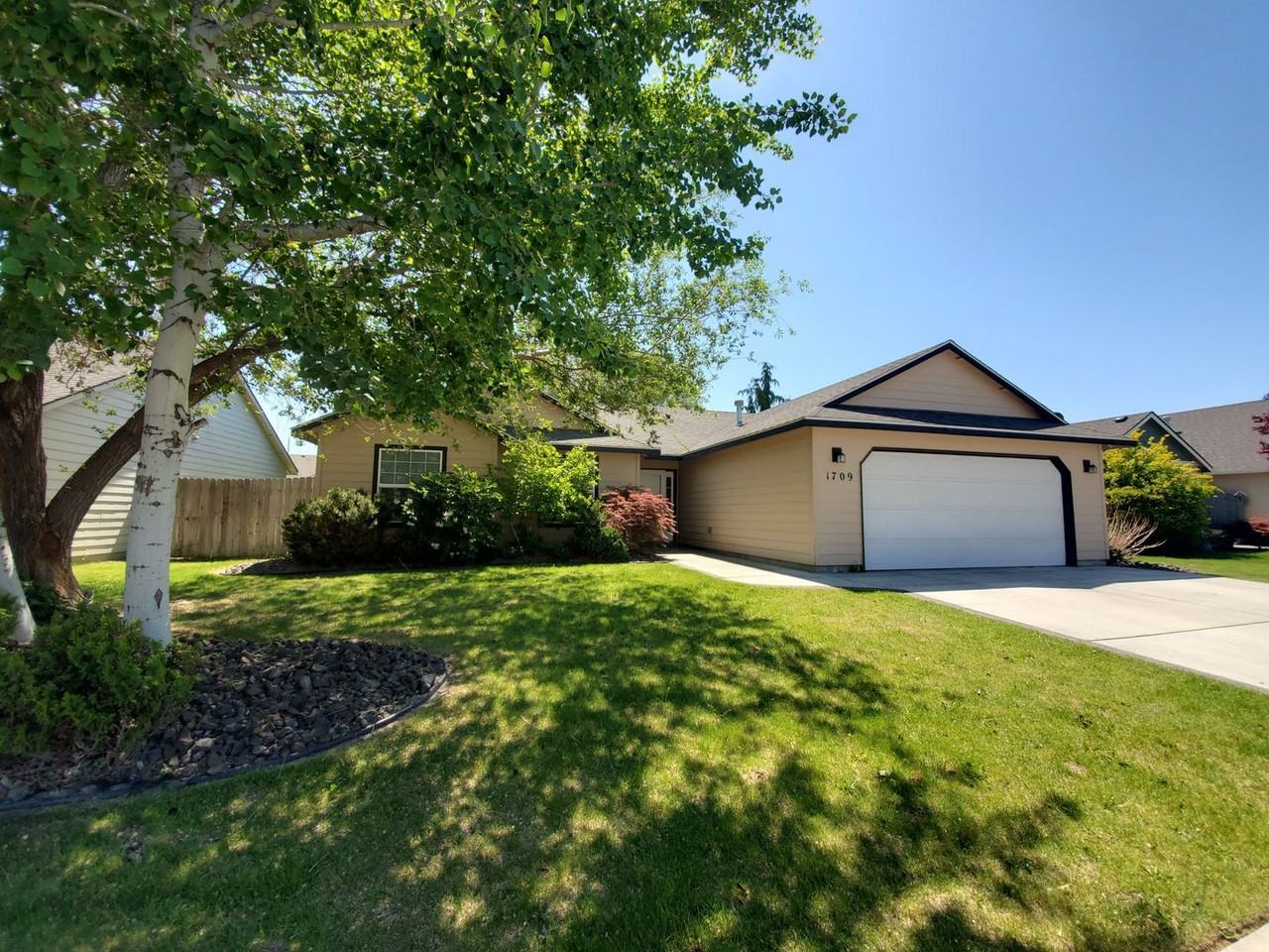 1709 W 30th Ave - Photo 2 of 25