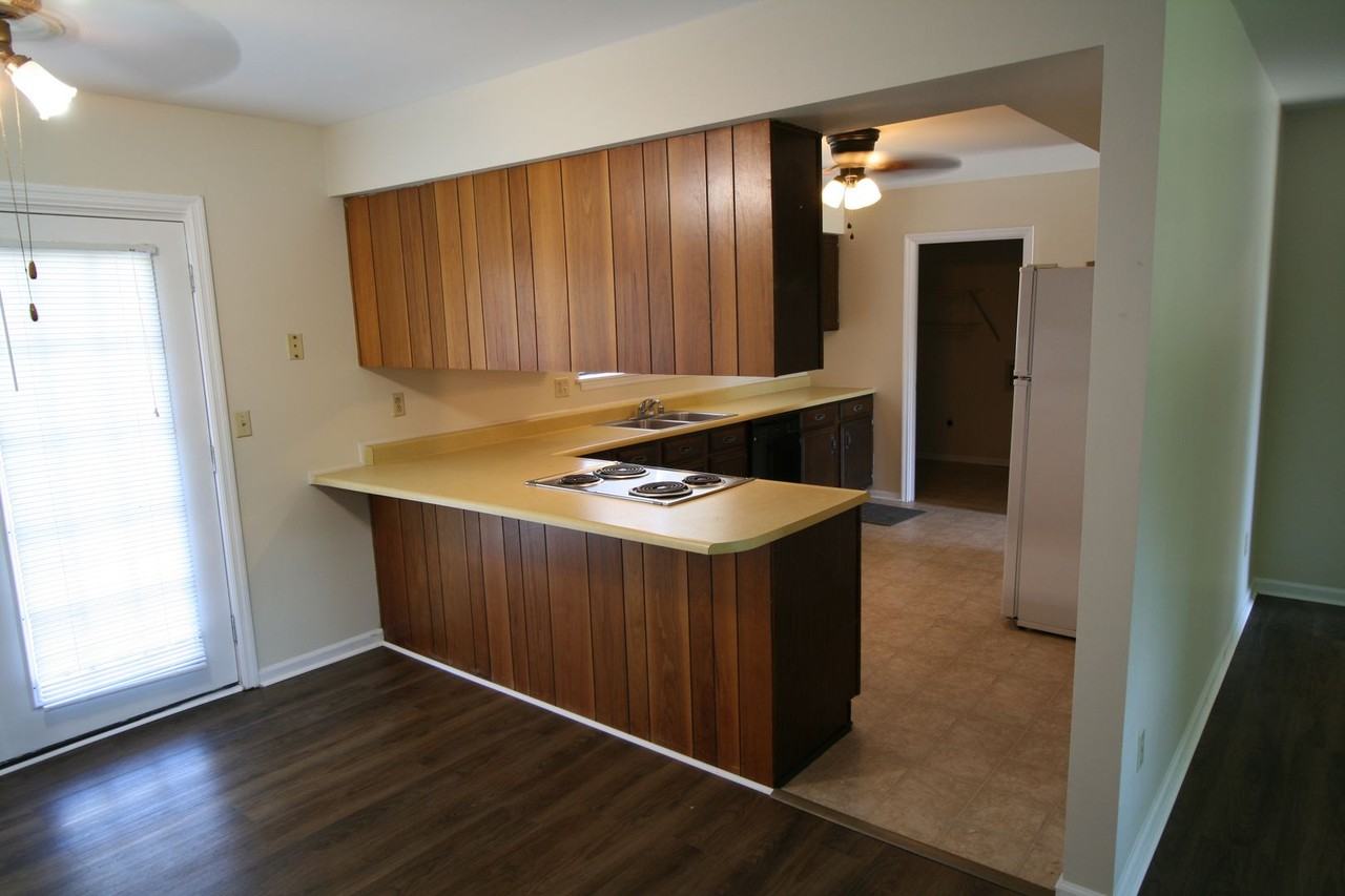 3864 Sundart Dr - Photo 6 of 21