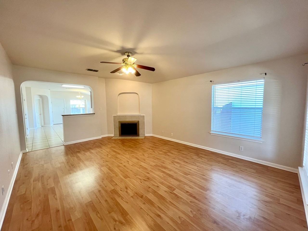 9924 Spring Beauty - Photo 3 of 25