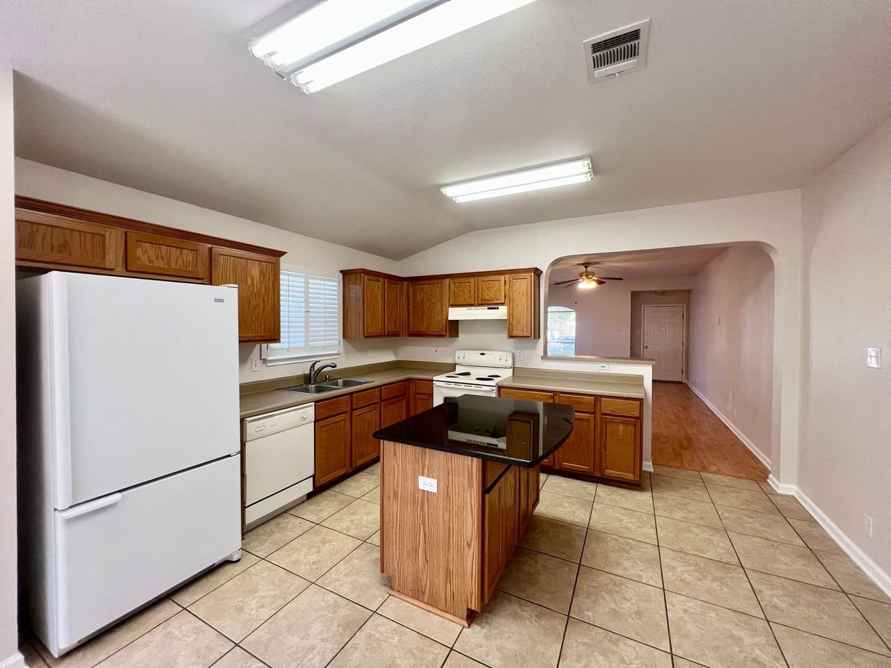 9924 Spring Beauty - Photo 6 of 25