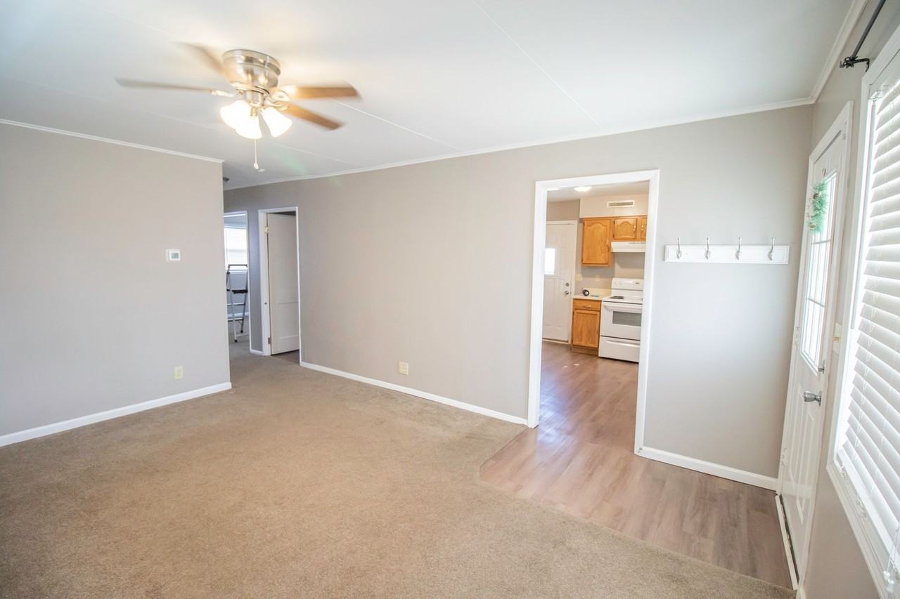 2120 Ulen Ln - Photo 6 of 14